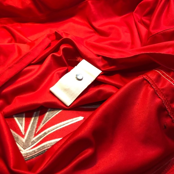 Adidas Authentic Team Canada 2016 World Cup of Hockey Jersey Red XXXL has strap - Picture 14 of 16